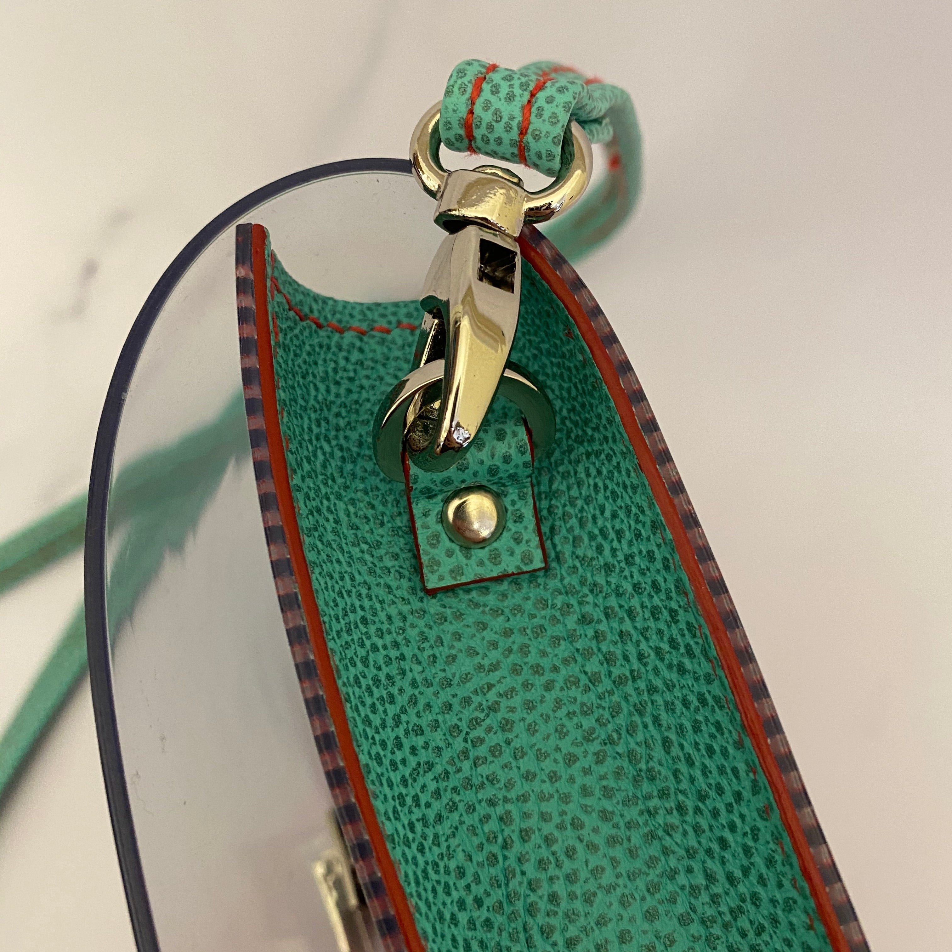 Plastique Cross Body